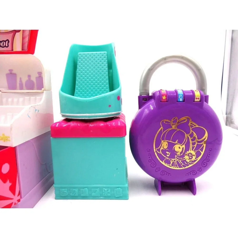 Shopkins SHOE DAZZLE Fashion Spree Playset SHOPKINS Make-Up Spot Playset  Lil Se